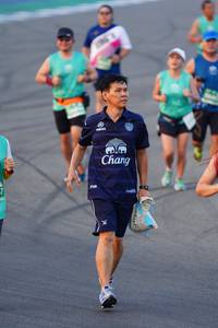 BIB: 
                            <button type="button" onclick="openModal(10516710)" class="btn btn-primary btn-sm float-right btn-popup" data-toggle="modal" data-target=".modal-high-quality">
                        <i class="fas fa-shopping-cart"></i> Add to Cart
                    </button>
                                            <button type="button" onclick="isThisMe(10516710, true)" class="btn btn-success btn-sm float-right btn-popup btn-isme hidden" data-toggle="tooltip" data-placement="bottom" title="นี่คือรูปของคุณใช่ไหม คลิกที่นี่เพื่อเอาเข้าอัลบั้ม">
                        <i class="fas fa-plus"></i> Add to album
                    </button>
                    <button type="button" onclick="isThisMe(10516710, false)" class="btn btn-warning btn-sm float-right btn-popup btn-isnotme hidden">
                        <i class="fas fa-ban"></i> Remove from album
                    </button>